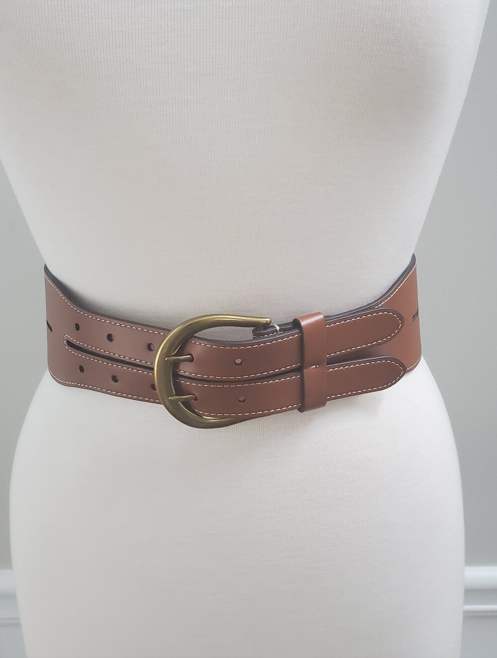 LAUREN RALPH LAUREN EQUESTRIAN DOUBLE PRONG TAN STRETCH BELT